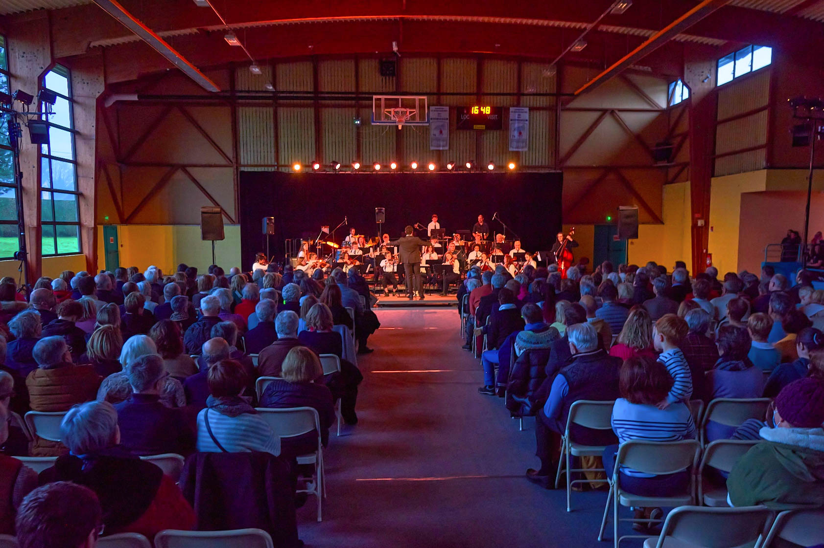 Le Pop Orchestra concert devant son public